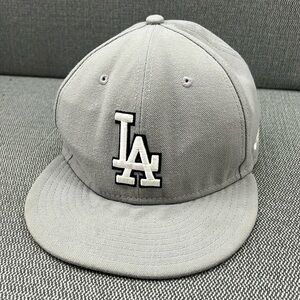 Los Angeles Dodgers New Era 59Fifty Men’s Gray Genuine Baseball Fitted Cap 7.5-8